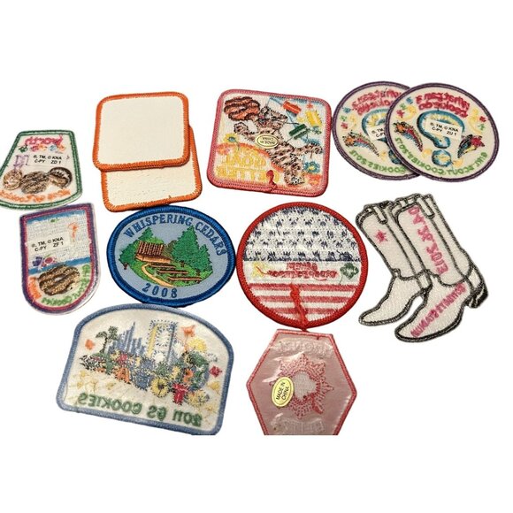 Brownies Girl Scouts Mixed Lot of 11 GSNETX Event Patches 2011-2015 - Picture 5 of 10
